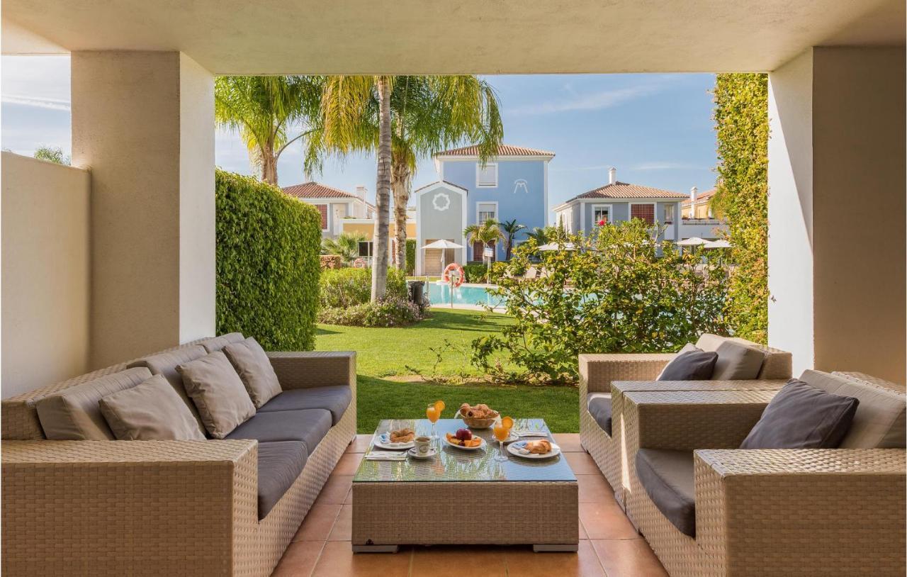 2 Bedroom Gorgeous In *